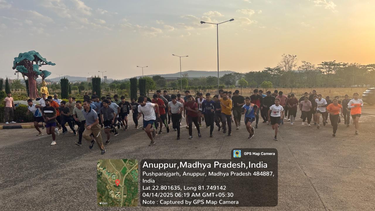 Aao Khelen 2025 - IGNTU Marathon