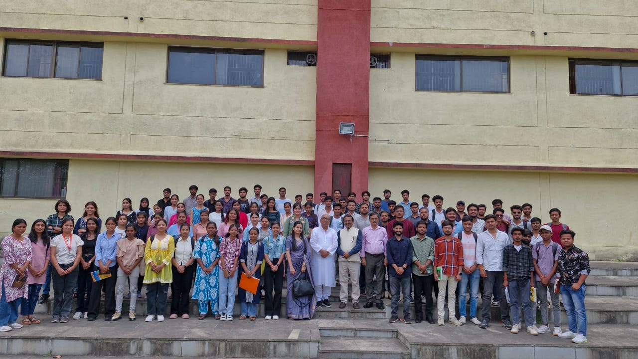 Click with Prof. KG Suresh and Mr. Rajendra Chugh 